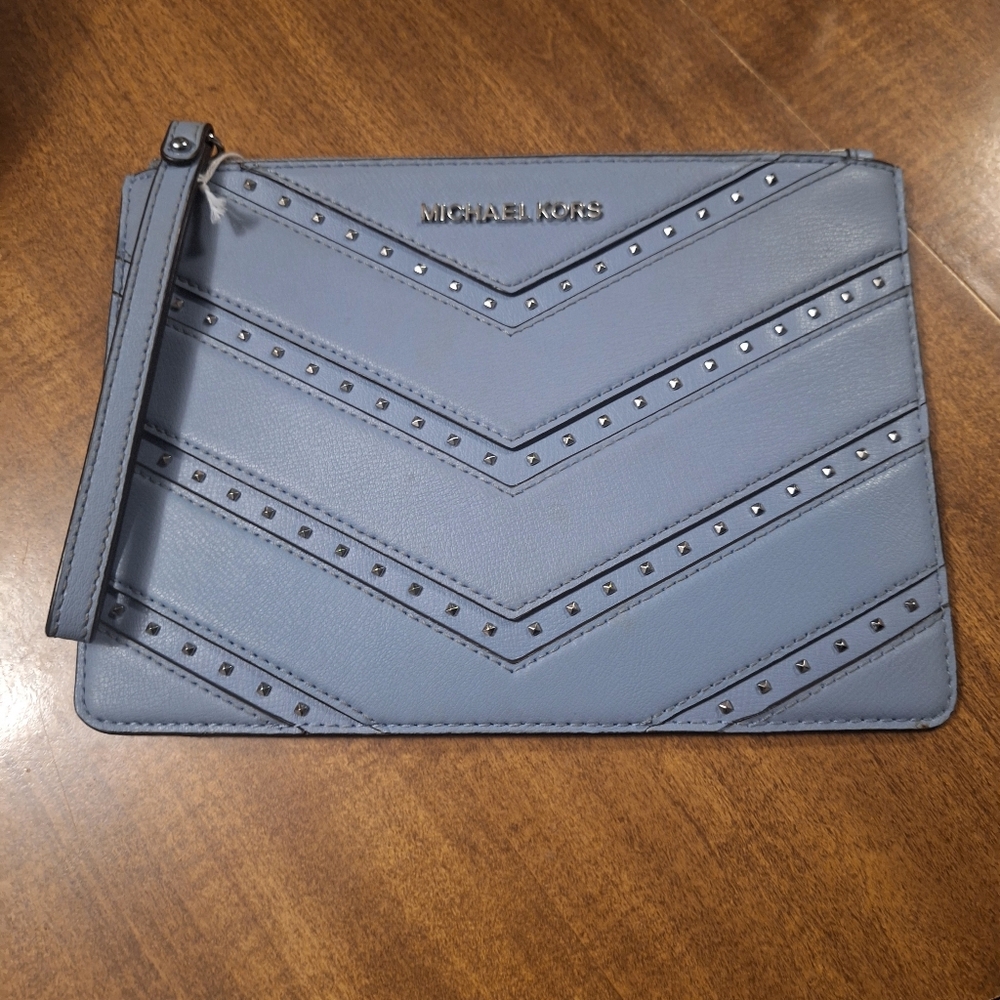 Michael Kors Light Blue Clutch Wristlet, Vintage Collectible ** - Picture 1 of 3